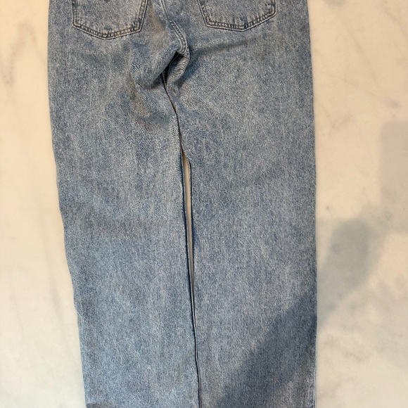 Women’s Levi’s Jeans - acidwash-like - Low Pro Straight - 29 X 31”inseam - Picture 4 of 9